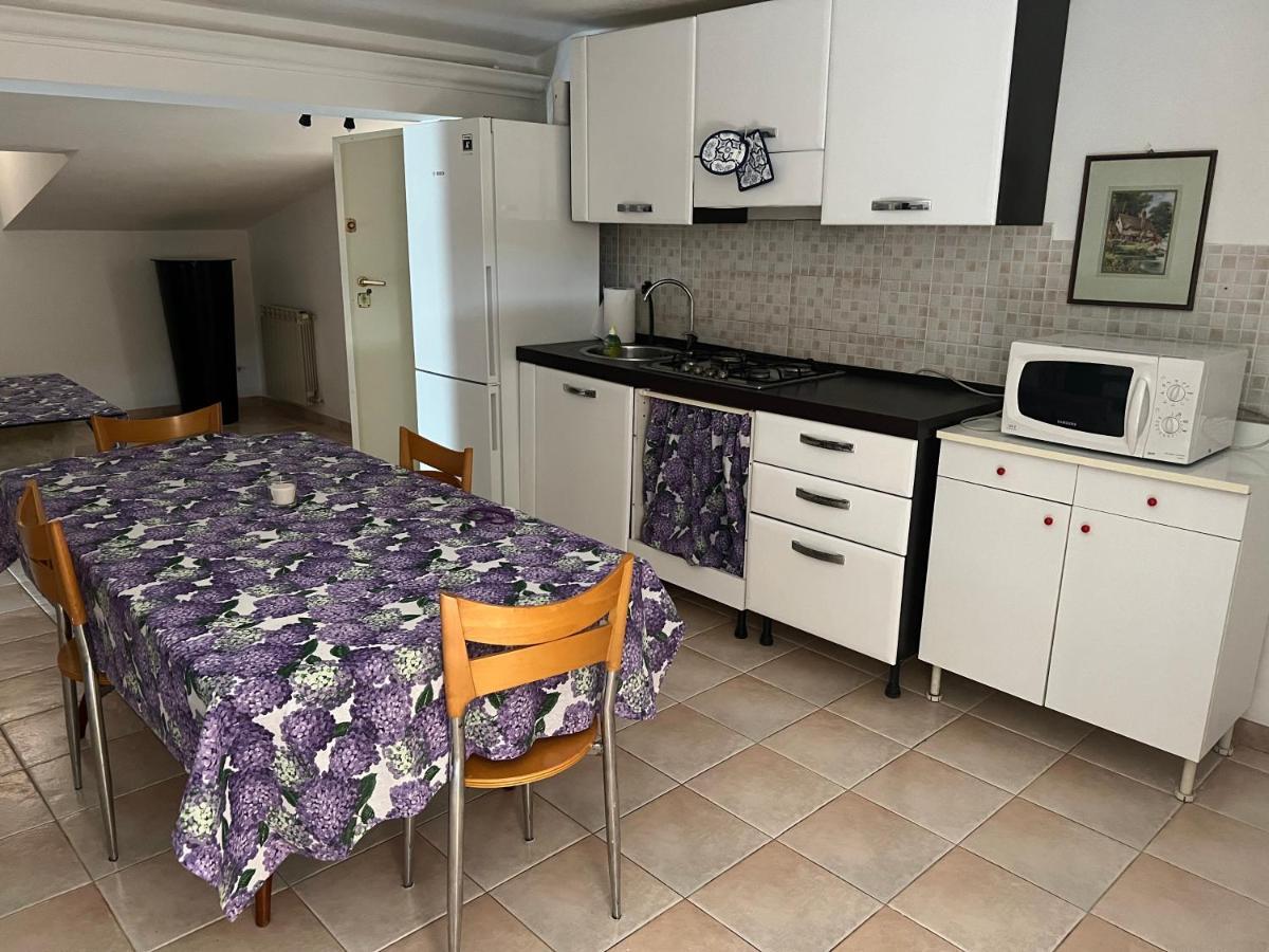 La Casa Di Vic Apartment Monterotondo  Bagian luar foto