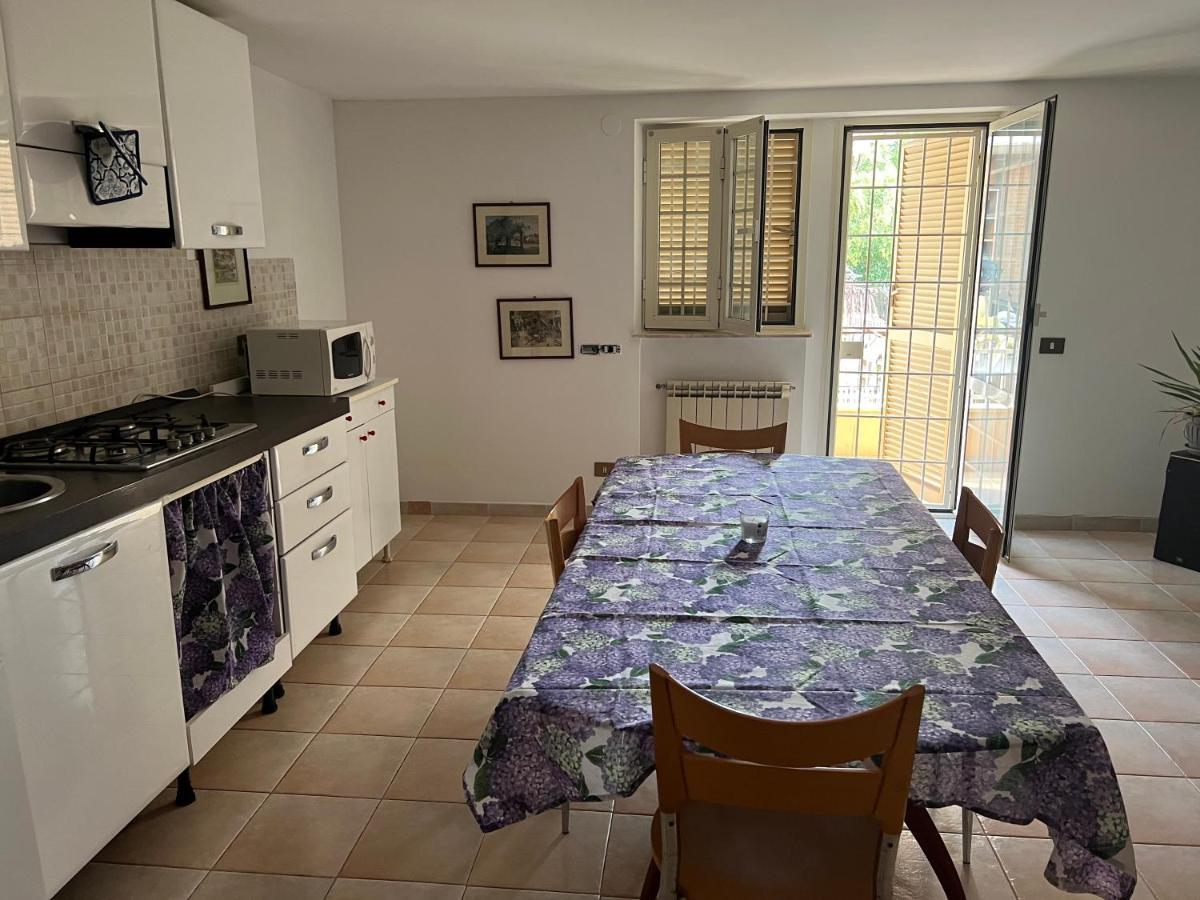 La Casa Di Vic Apartment Monterotondo  Bagian luar foto